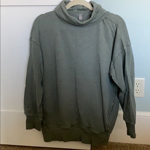 Aerie turtle neck sweatshirt
